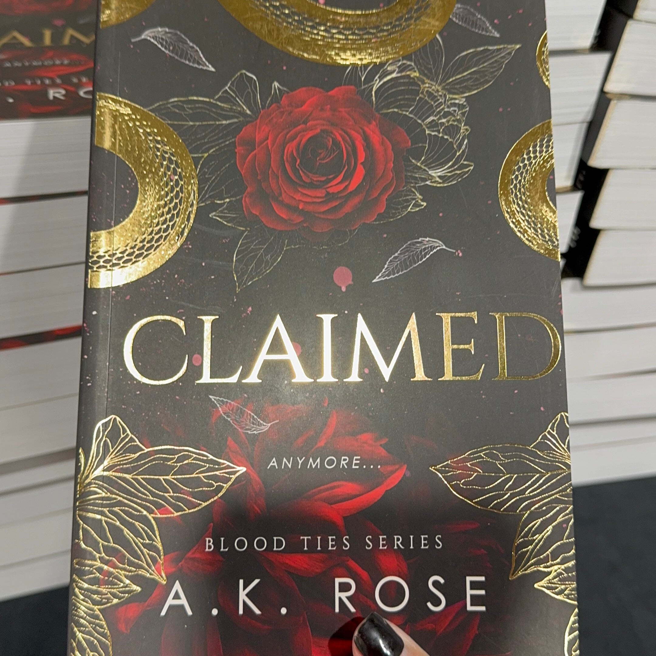 🖤 SCRATCHED & DENTED – Blood Ties Special Edition PAPERBACK Bundle (Books 1–9 + Foiled Bookmarks) 🖤