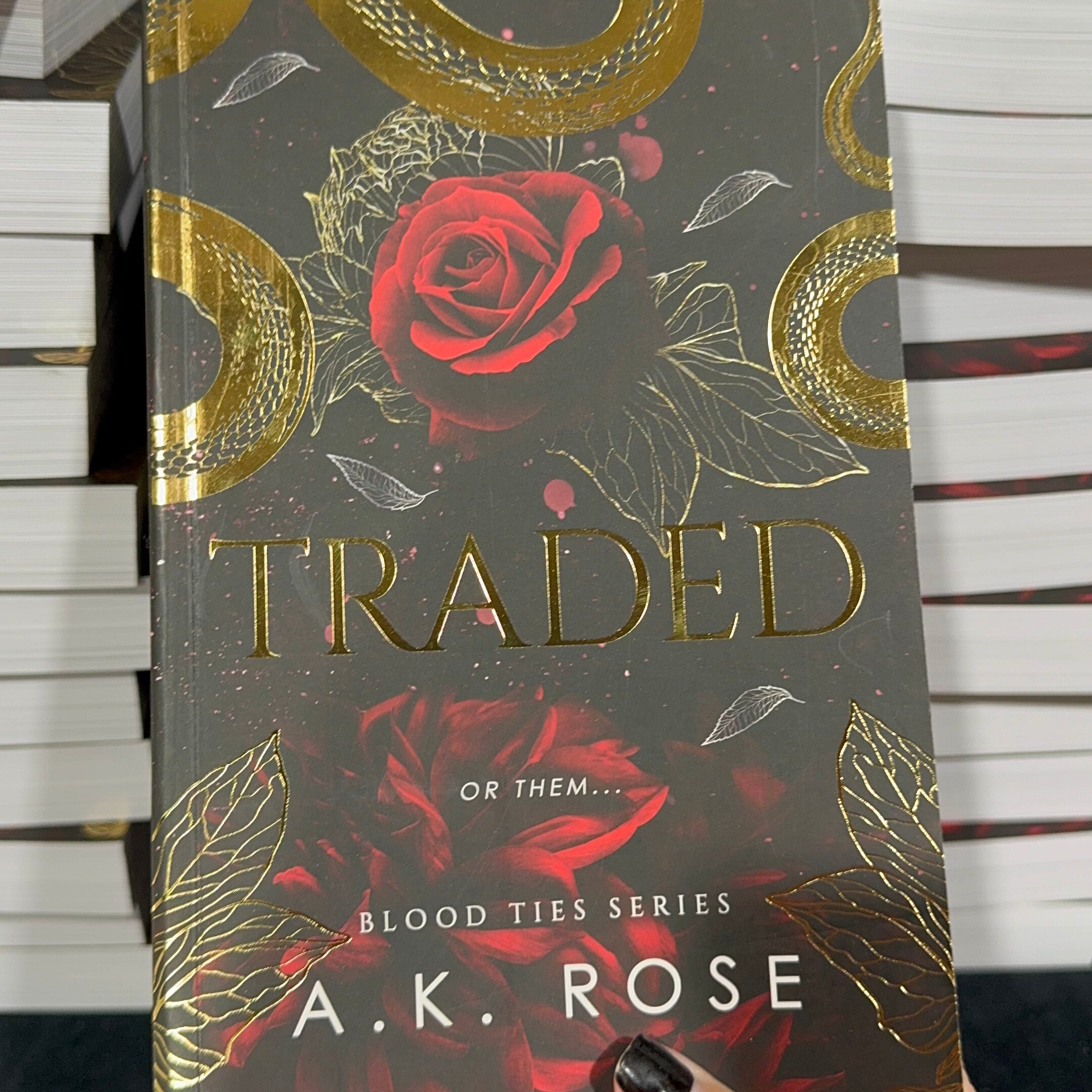 🖤 SCRATCHED & DENTED – Blood Ties Special Edition PAPERBACK Bundle (Books 1–9 + Foiled Bookmarks) 🖤